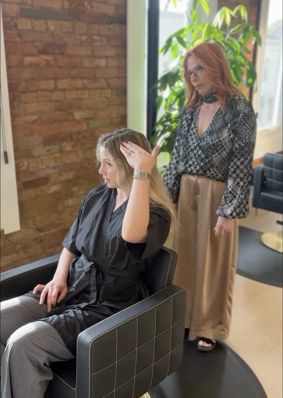  Hair and beauty salon in Washington D.C., Foil Highlights in Washington D.C., Georgetown hair parlour, Washington D.C. hair cuts, Georgetown haircuts, haircuts in Georgetown, Georgetown hair salon, hair salons in Washington D.C.