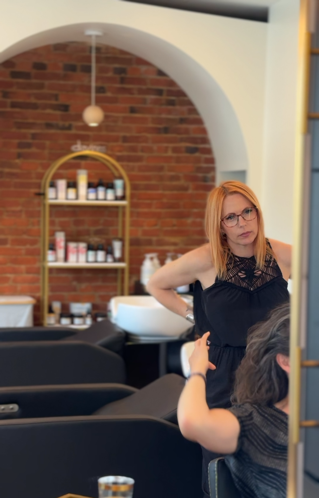 Mane Street Georgetown is the top rated and newest salon in Georgetown, Washington D.C. Led by master colorist, Kimberly Christoph, she leads a team of master stylists to offer the best salon experience in Washington D.C. Specializing in hair color services in Georgetown, Mane Street Georgetown is like no other. Voted Best of The City by Modern Luxury, Mane Street is one of the best salons in Georgetown, Washington D.C. salons in Washington d.c., haircut in Georgetown, hair salons in Georgetown, Washington D.C. hair salon, haircuts in Washington D.C., DC salon, salons in DC, headspa in washington D.C., Georgetown head spa, head spa in Georgetown. Salon consultations, color formula, stylist expertise, precision haircuts