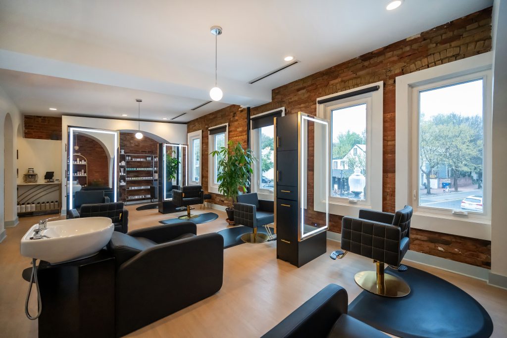 Mane Street Georgetown is the top rated and newest salon in Georgetown, Washington D.C. Led by master colorist, Kimberly Christoph, she leads a team of master stylists to offer the best salon experience in Washington D.C. Specializing in hair color services in Georgetown, Mane Street Georgetown is like no other. Voted Best of The City by Modern Luxury, Mane Street is one of the best salons in Georgetown, Washington D.C. salons in Washington d.c., haircut in Georgetown, hair salons in Georgetown, Washington D.C. hair salon, haircuts in Washington D.C., DC salon, salons in DC. Georgetown Award Winning Salon, best salon services in Washington, D.C, city recognition, salon excellence