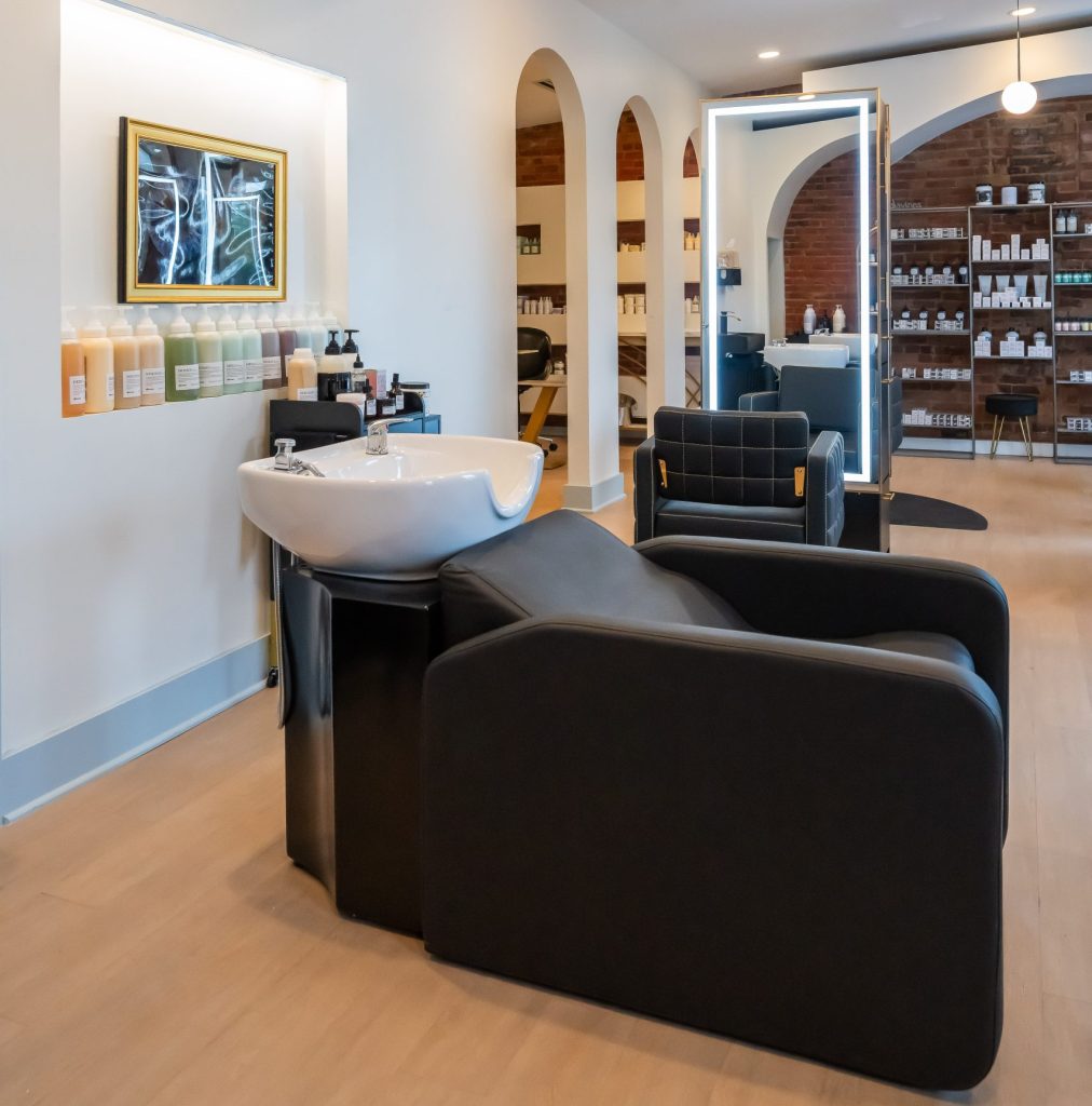 Experience the joy of professional head spa services from our Washington D.C. salon for Davines Head spa treatments. Mane Street Georgetown is the top rated and newest salon in Georgetown, Washington D.C. Led by master colorist, Kimberly Christoph, she leads a team of master stylists to offer the best salon experience in Washington D.C. Specializing in hair color services in Georgetown, Mane Street Georgetown is like no other. Voted Best of The City by Modern Luxury, Mane Street is one of the best salons in Georgetown, Washington D.C. salons in Washington d.c., haircut in Georgetown, hair salons in Georgetown, Washington D.C. hair salon, haircuts in Washington D.C., DC salon, salons in DC. 