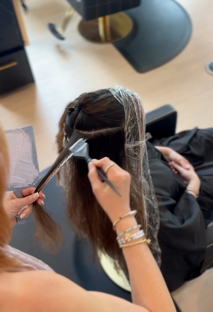 colorist, Kimberly Christoph, she leads a team of master stylists to offer the best salon experience in Washington D.C. Specializing in hair color services in Georgetown, Mane Street Georgetown is like no other. Voted Best of The City by Modern Luxury, Mane Street is one of the best salons in Georgetown, Washington D.C. salons in Washington d.c., haircut in Georgetown, hair salons in Georgetown, Washington D.C. hair salon, haircuts in Washington D.C., DC salon, salons in DC, headspa in washington D.C., Georgetown head spa, head spa in Georgetown. Expert colorist Washington DC, master colorist, flawless color