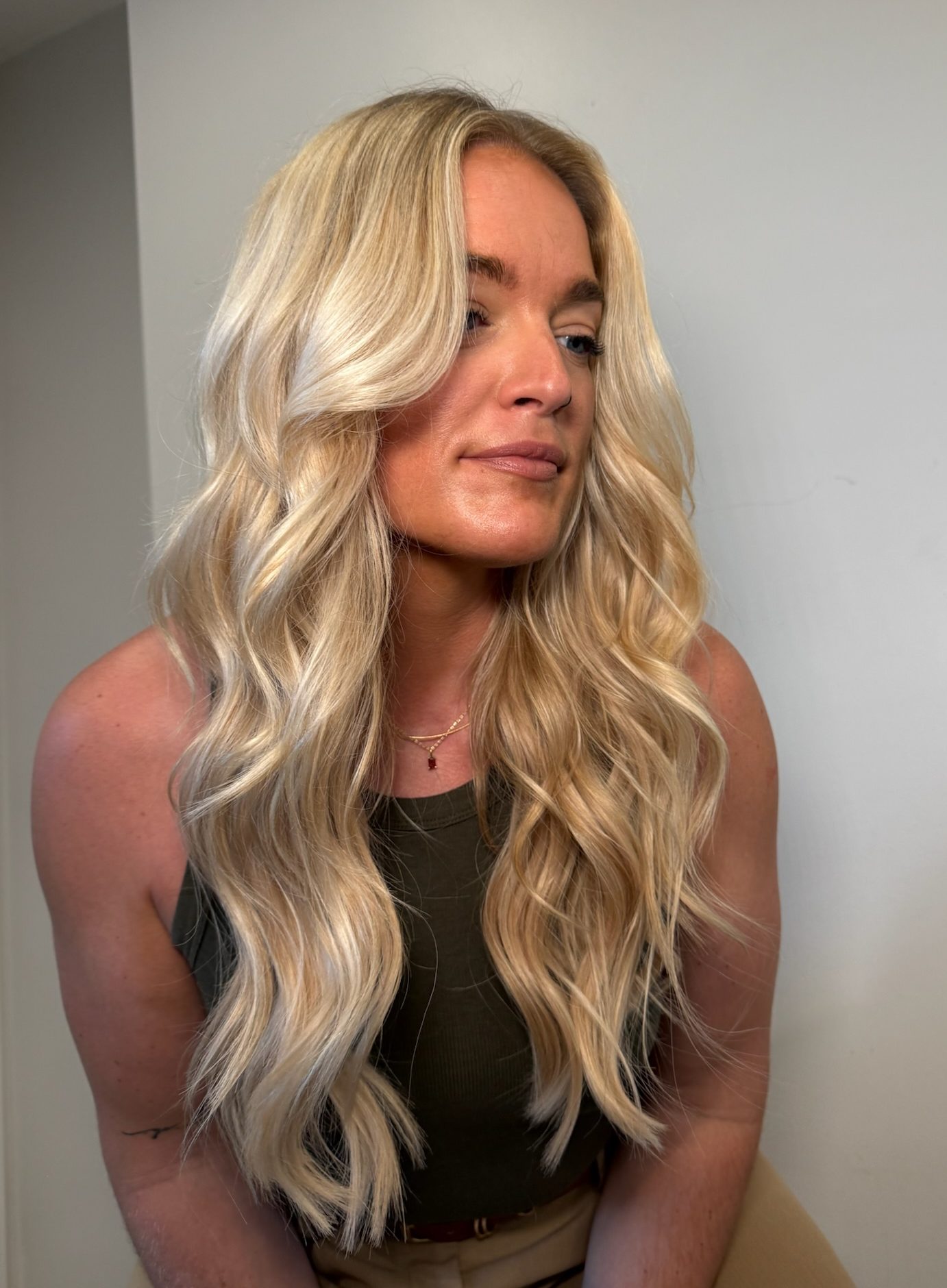 Mane Street Georgetown is the top rated and newest salon in Georgetown, Washington D.C. Led by master colorist, Kimberly Christoph, she leads a team of master stylists to offer the best salon experience in Washington D.C. Specializing in hair color services in Georgetown, Mane Street Georgetown is like no other. Voted Best of The City by Modern Luxury, Mane Street is one of the best salons in Georgetown, Washington D.C. salons in Washington d.c., haircut in Georgetown, hair salons in Georgetown, Washington D.C. hair salon, haircuts in Washington D.C., DC salon, salons in DC, headspa in washington D.C., Georgetown head spa, head spa in Georgetown, extensions in Georgetown, Washington D.C. hair extensions. Healthy hair extensions, hair integrity, extensions Georgetown DC